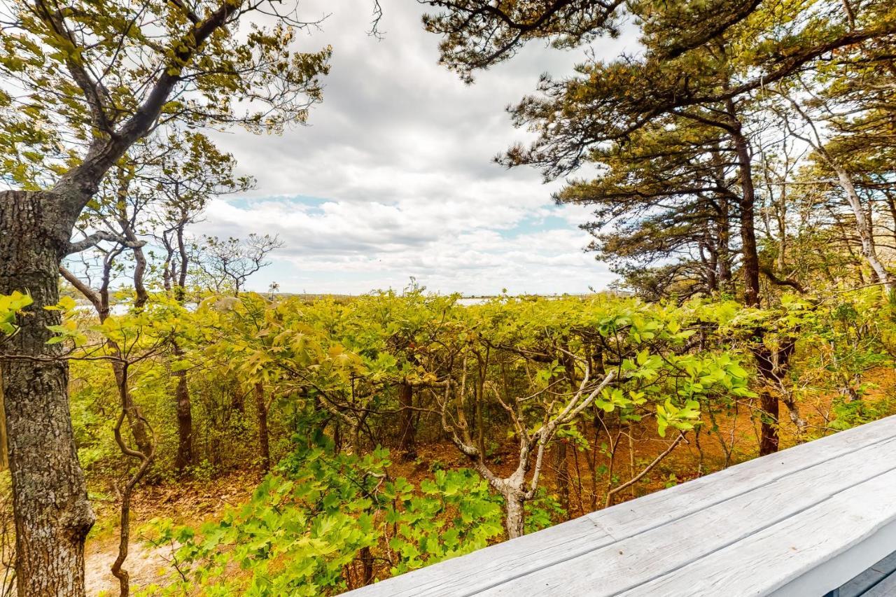 Sunset On The Vineyard Villa Vineyard Haven Exterior photo